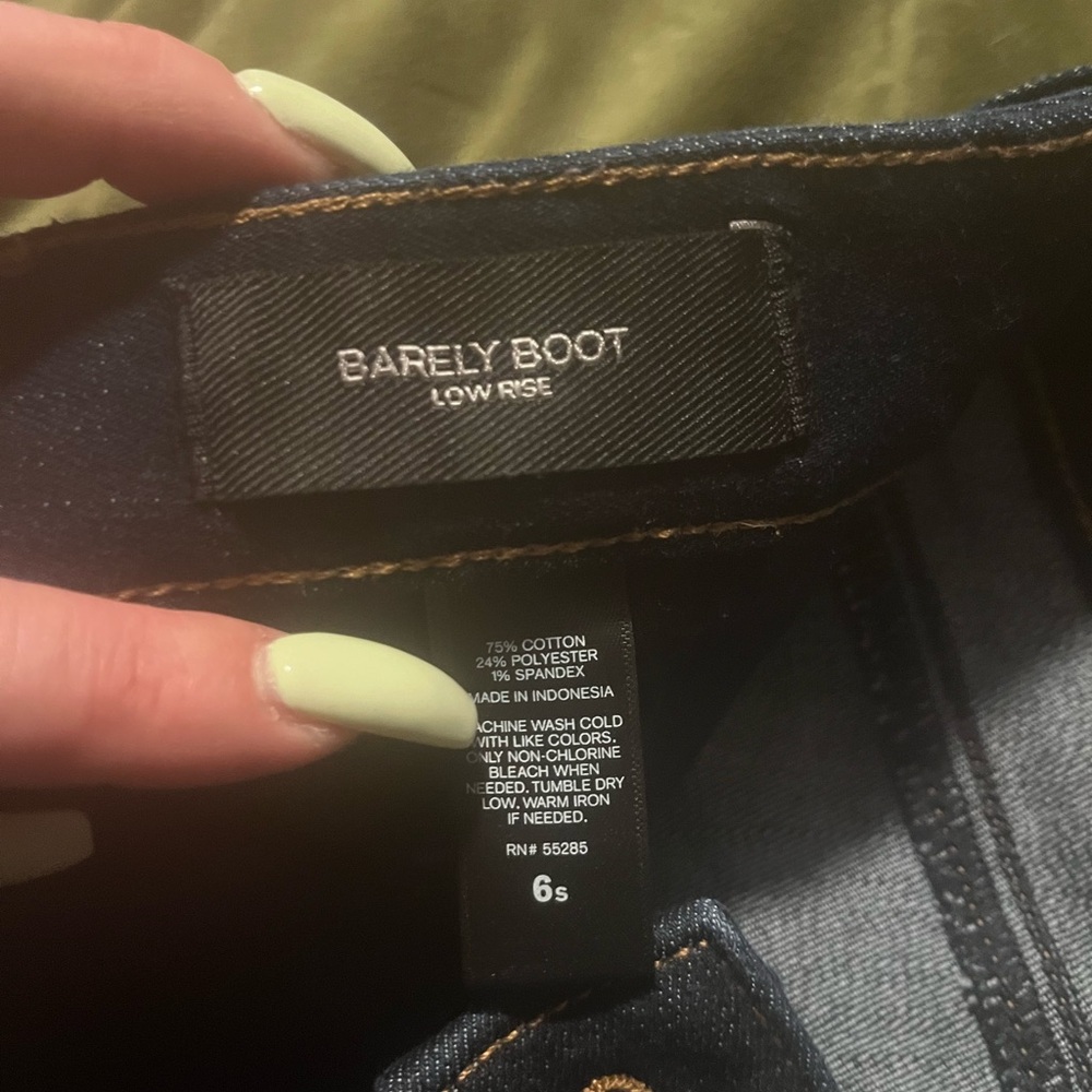 Express Barely Boot Low Rise Women's Jeans 6 Short - Picture 8 of 8